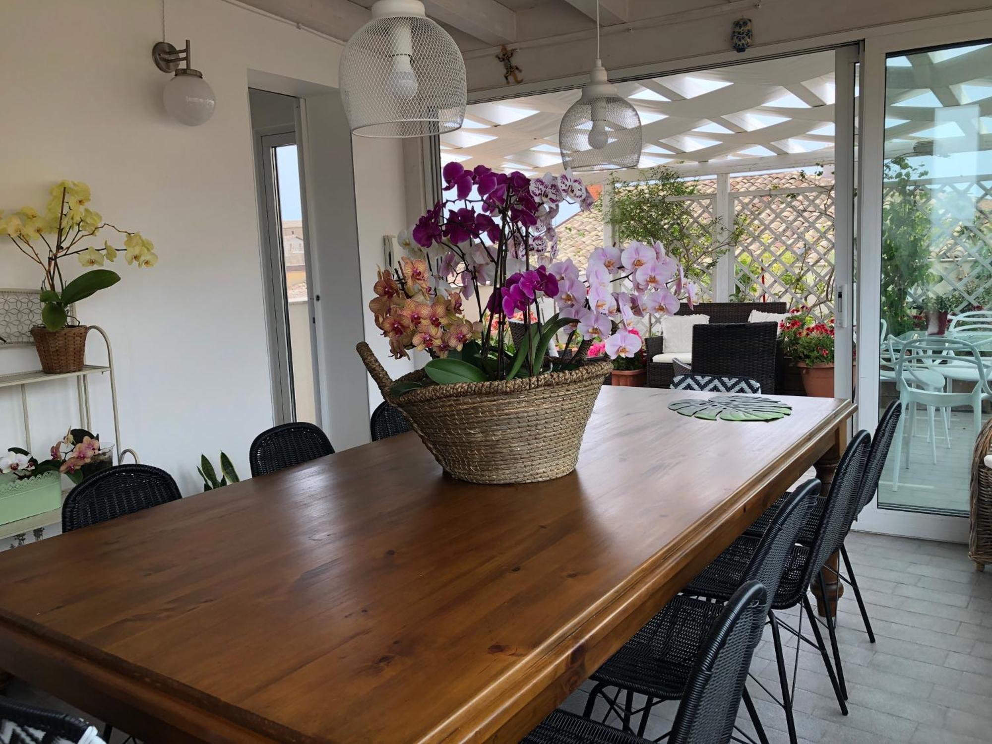 Il Piccolo Attico Bed & Breakfast Калтаджироне Екстериор снимка