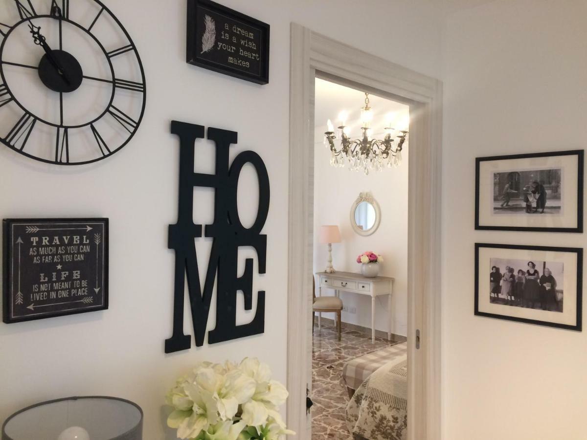 Il Piccolo Attico Bed & Breakfast Калтаджироне Екстериор снимка
